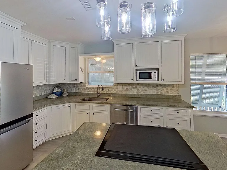 93 Beachfront Trl — Photo 3