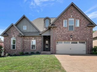 215 Ernest Dr, Lebanon, TN 37087