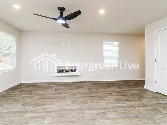 3rd image of 4830 Station Ln