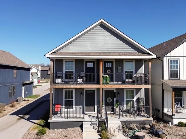 1127 S Minton Rd #A, Independence, MO 64056