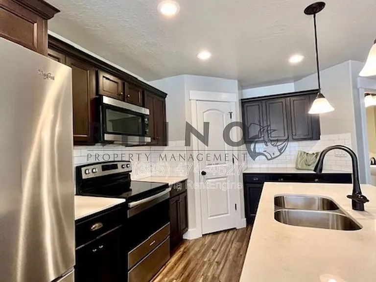 53 N 2000 W — Photo 4