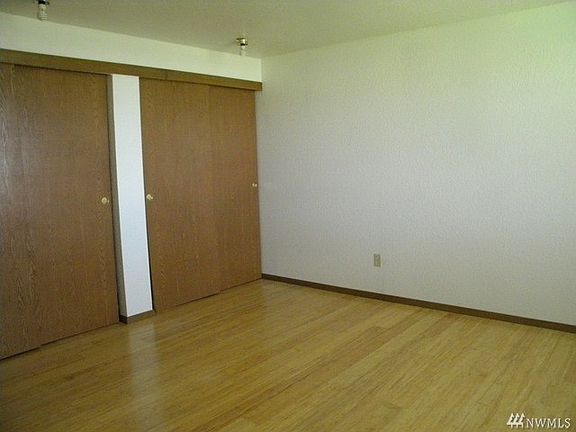 5th image of 4916 Sunnyside Blvd #A