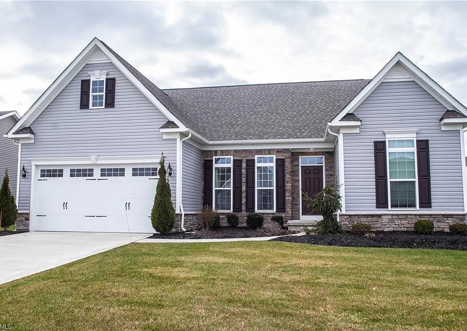1st image of 8732 Blue Heron Way