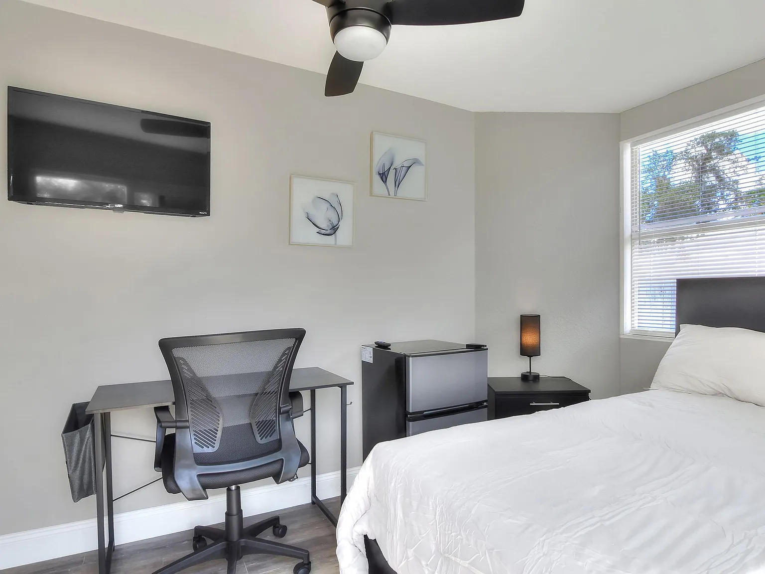 4 bed, 2.0 bath, 1228 sqft, $806 — Photo 4