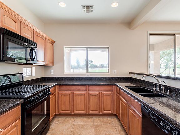 3rd image of 21958 E Creosote Ct