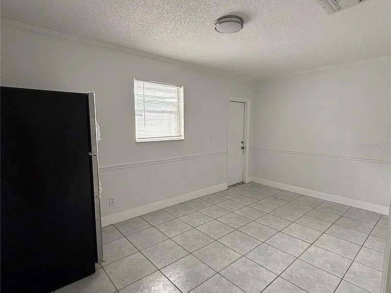 933 Vista Palma Way — Photo 9