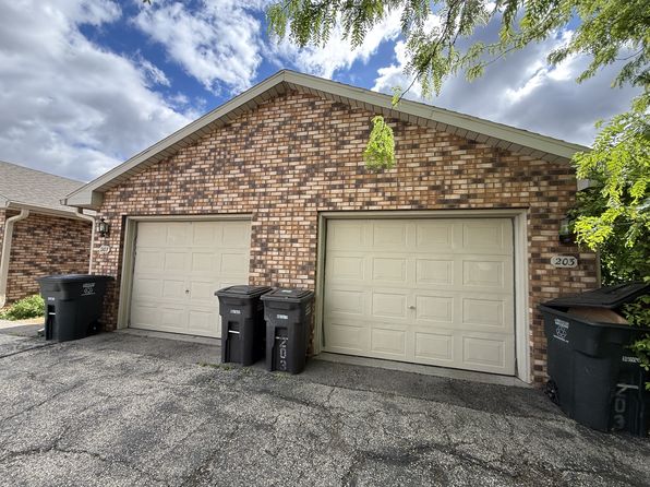 203 Chalet Dr