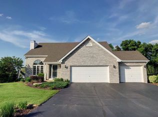 10785 Chicory Ridge Way, Roscoe, IL 61073