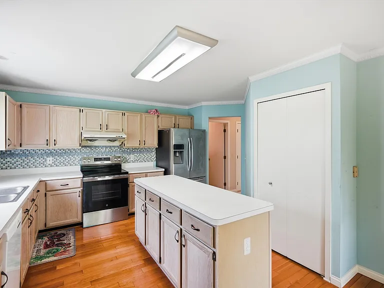 42647 Wimbleton Way — Photo 3