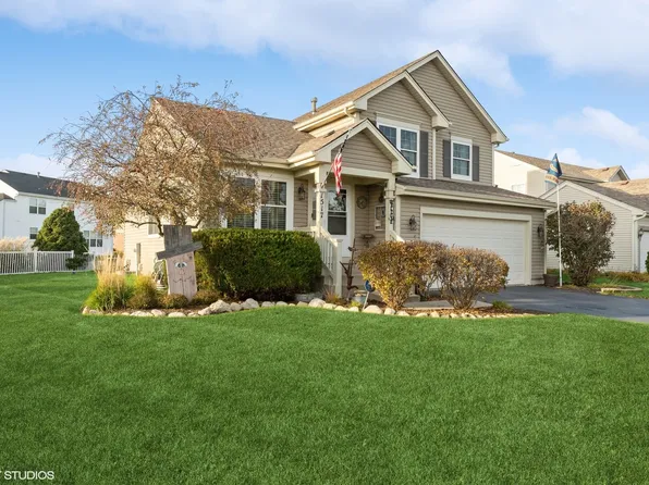 1517 Donegal Dr, Minooka, IL 60447