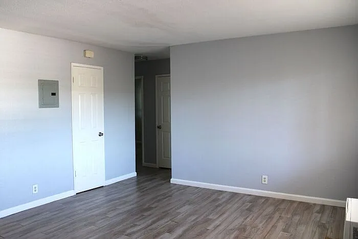 1575 Yulupa Ave #H — Photo 5