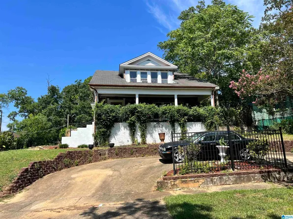 5131 Hillside Dr, Fairfield, AL 35064