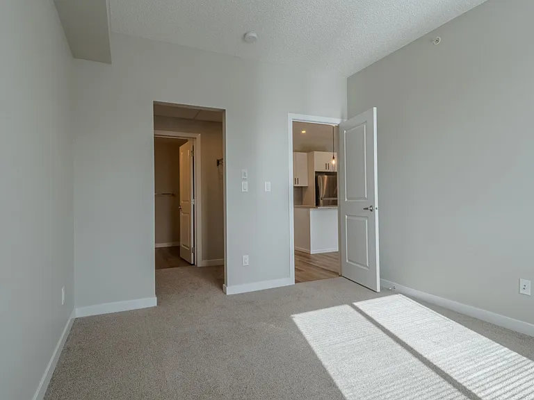 5530 Schonsee Dr NW — Photo 49