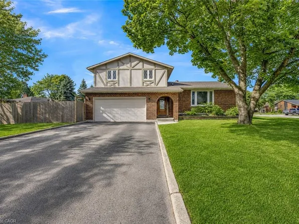 4 Demeyere Ave, Tillsonburg, ON N4G 4V5