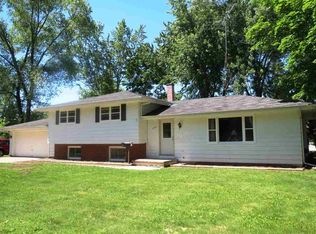 1309 Dexter St, New London, WI 54961