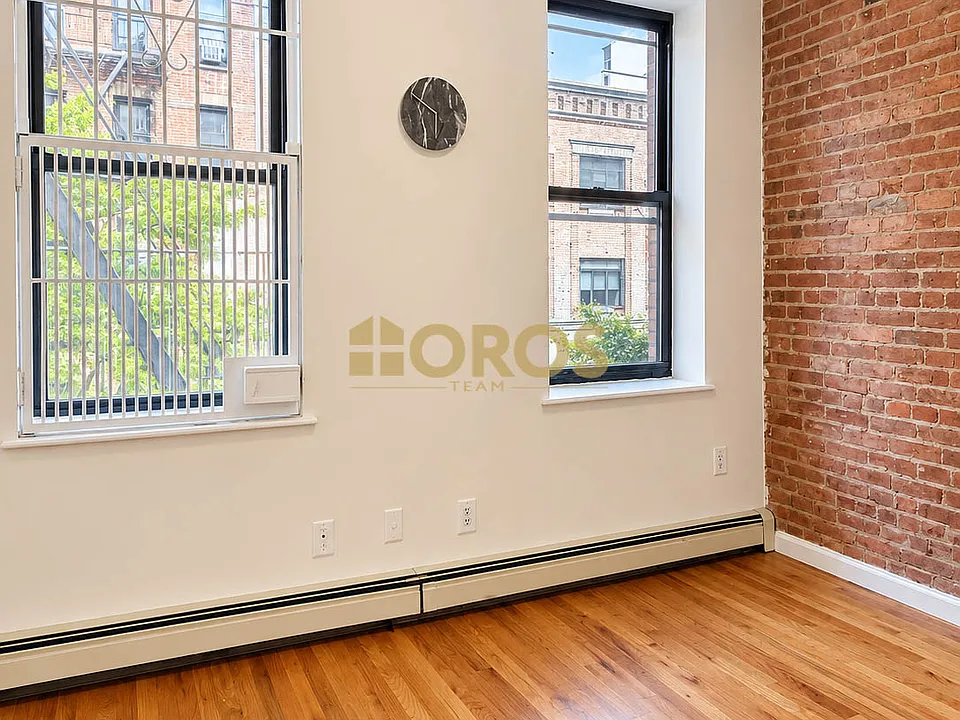 200 E 7th St #3B