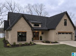 755 Blue River Dr, Lincoln, AL 35096