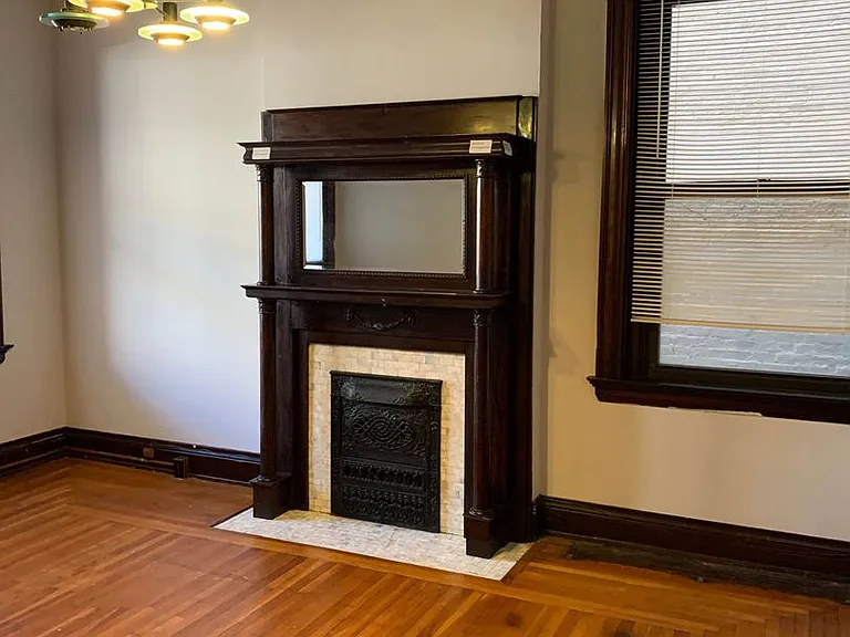 3241 Jefferson Ave — Photo 3