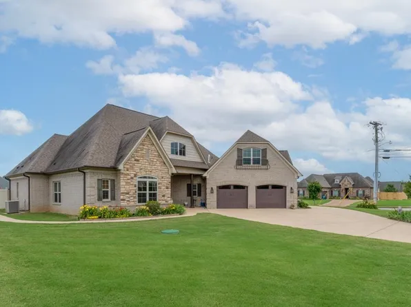 18 Buck Trail Cv, Atoka, TN 38004