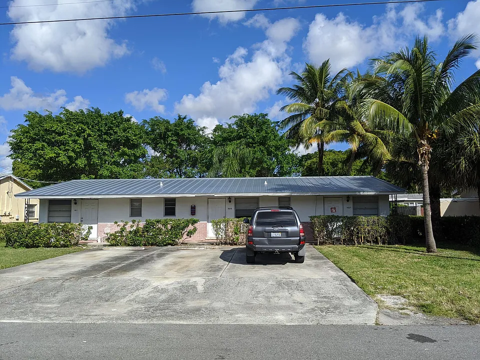 1609 Shirley Ct