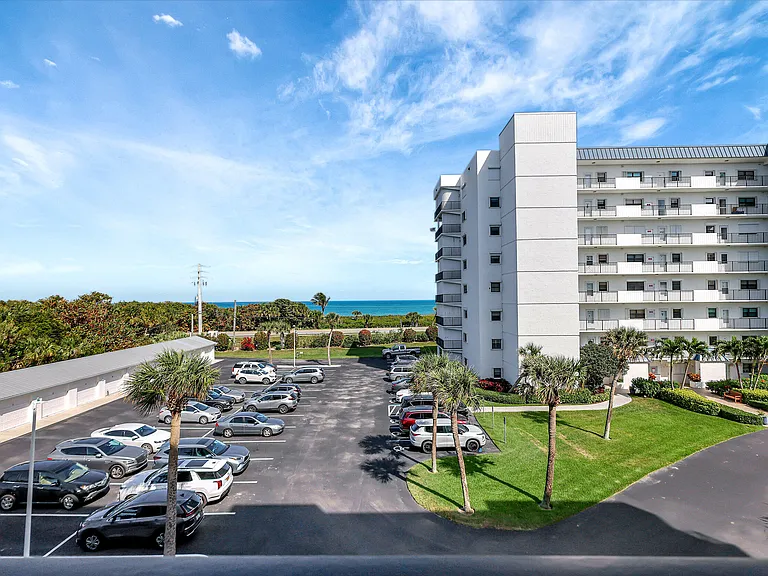 5163 N Highway A1A #418 — Photo 21