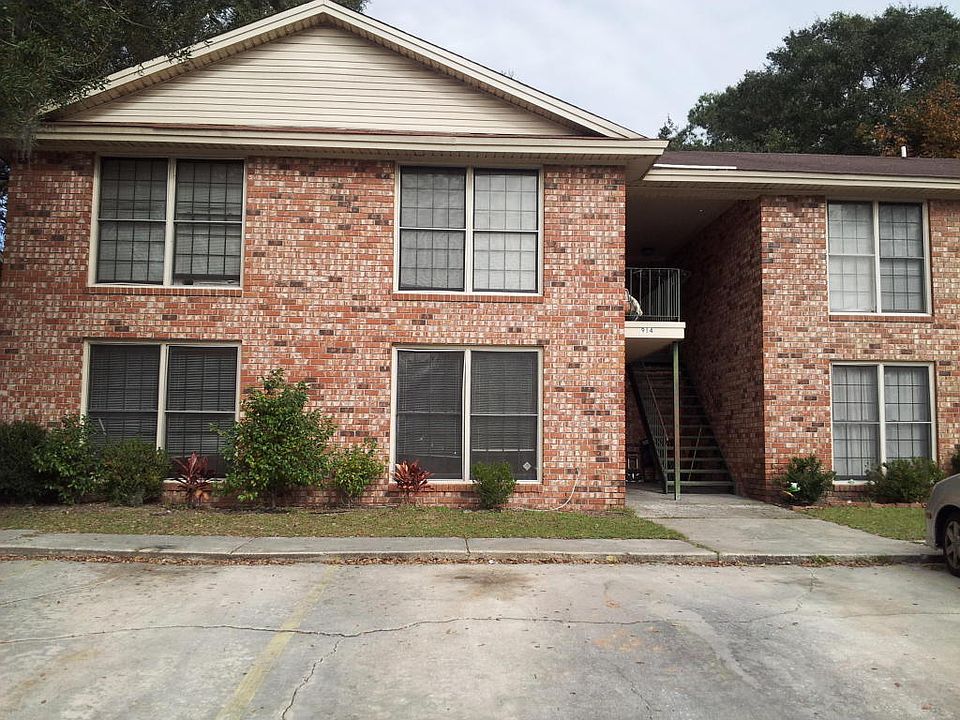 1st image of 914 Sea Gull Dr APT A