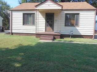 2047 S Pattie St, Wichita, KS 67211