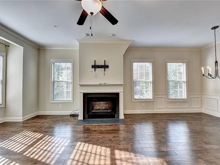 2448 Tenor Ln — Photo 18