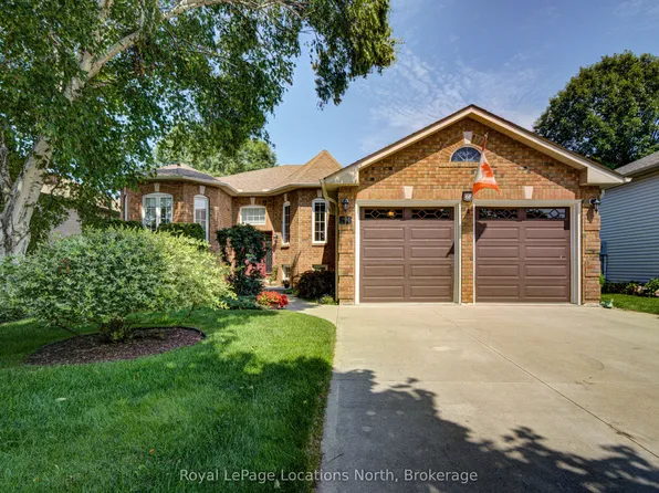 68 Acorn Cres, Wasaga Beach, ON L9Z 1L7