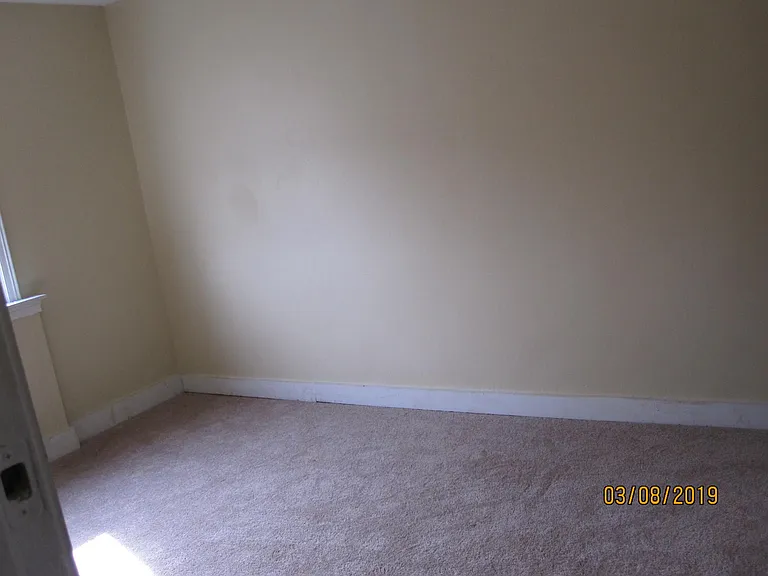 6753 Castor Ave — Photo 1