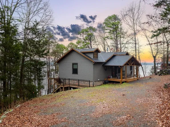 4299 Lake Dr, Clinton, AR 72031