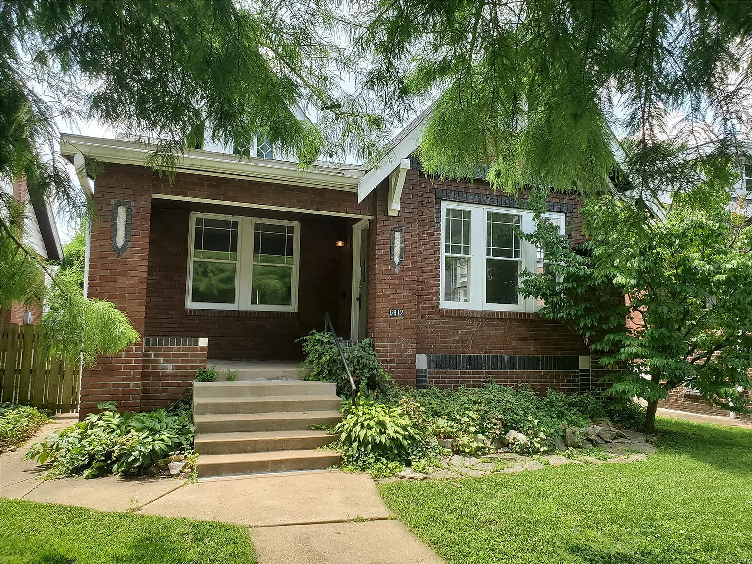 6912 Marquette Ave photo 1