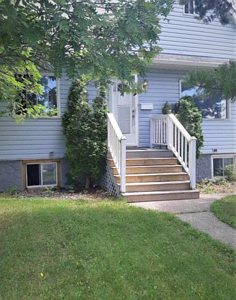 5th image of 12335 95th St NW