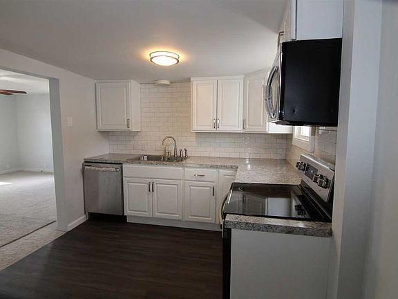 2nd image of 29 N Walker St