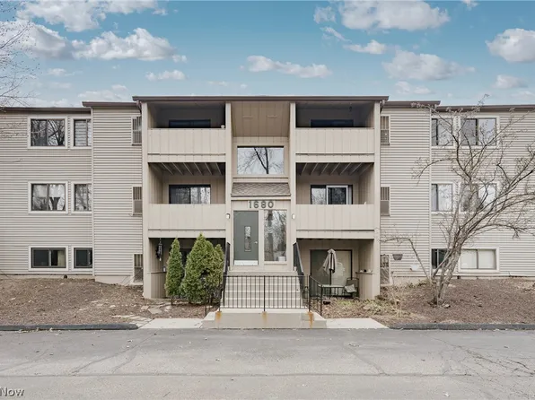 1680 Cedarwood Dr APT 343, Westlake, OH 44145