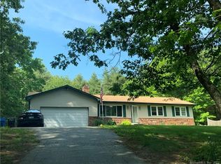 181 Iron St, Ledyard, CT 06339