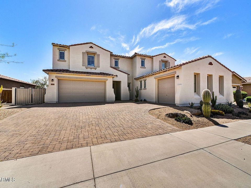1st image of 1715 W Aloe Vera Dr