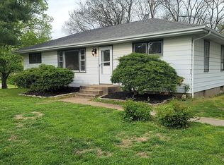 300 Bethesda Dr, Belleville, IL
