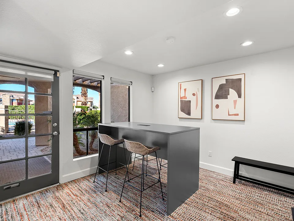 Leasing Office Area