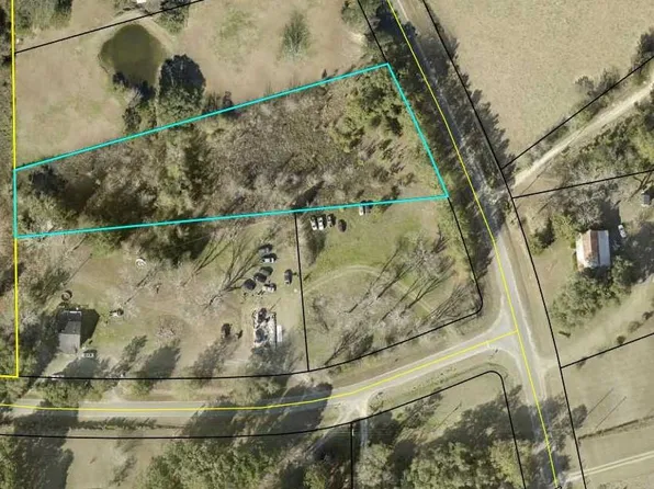 7 Wade Rd, Pelham, GA 31779