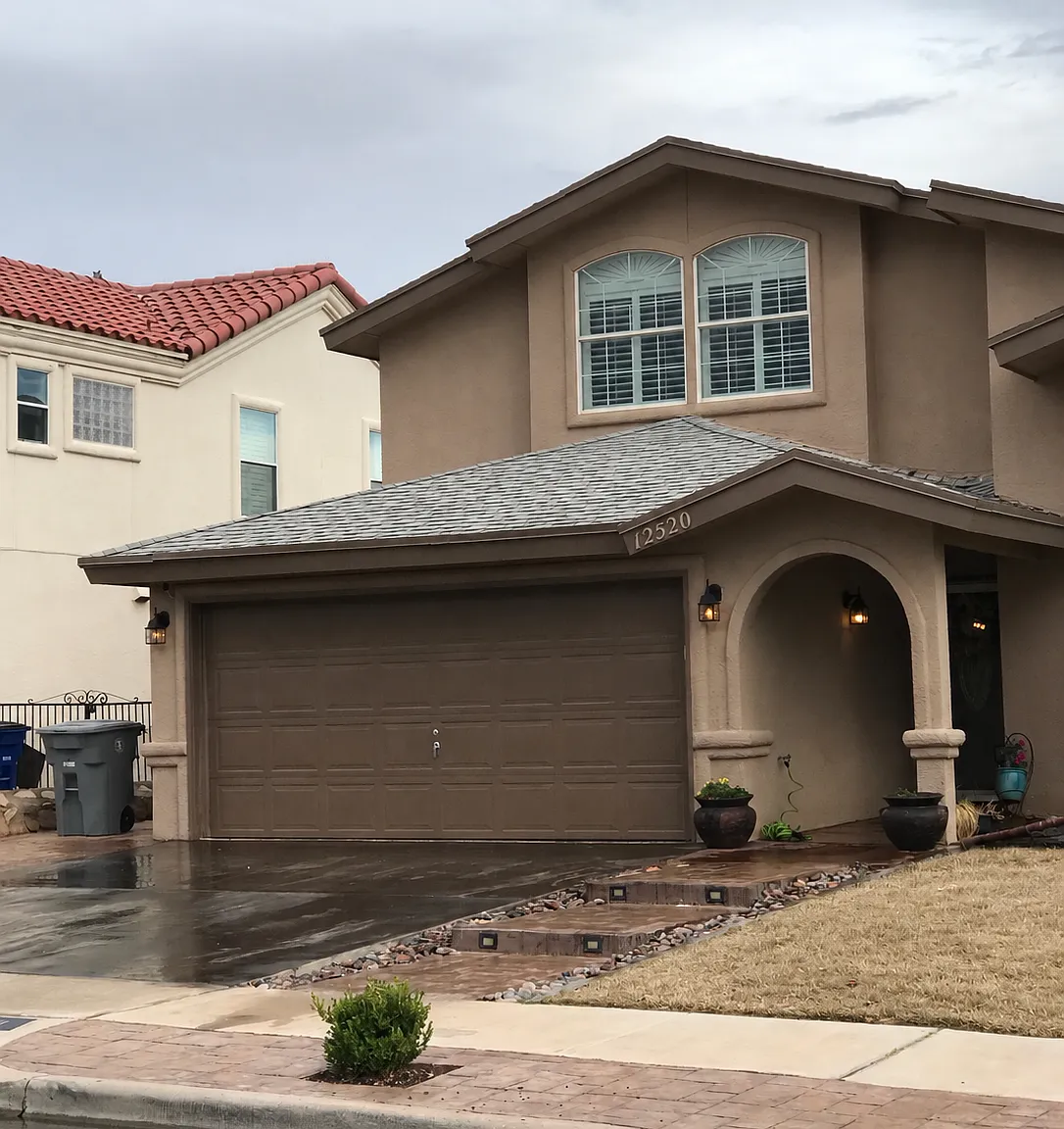 4 bed, 2.5 bath, 1815 sqft, $1,950 — Photo 2