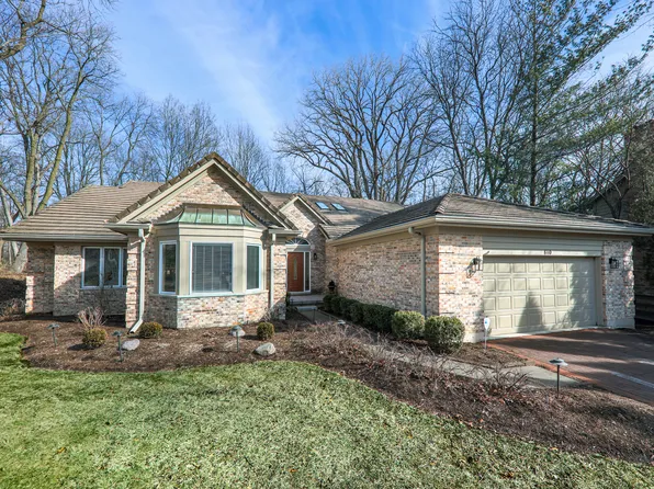 (undisclosed Address), Saint Charles, IL 60174