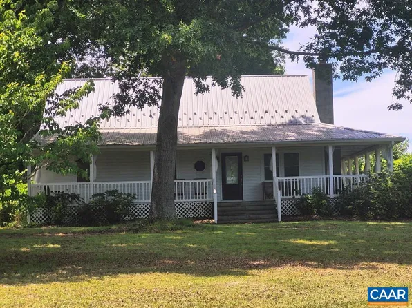 566 Holman Mill Rd, Farmville, VA 23901