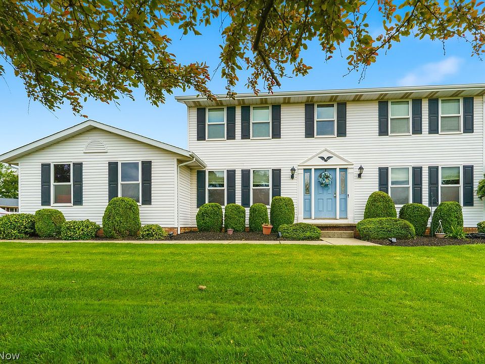 1st image of 3763 Oakridge Dr NE
