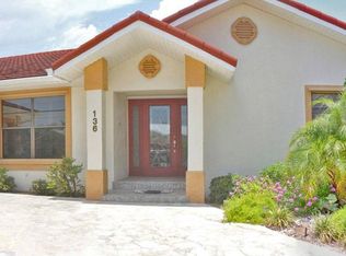 136 Creek Dr SE, Port Charlotte, FL 33952