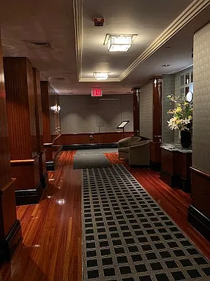 Rented by Manhattan Boutique Real Estate | media 37