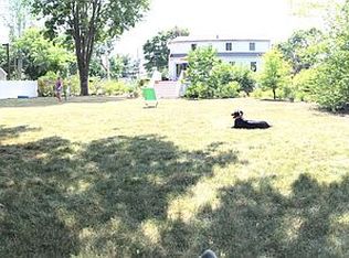 412 Davis Rd, Bedford, MA 01730