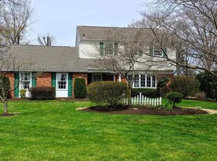 40 Karen Rd, Holland, PA 18966