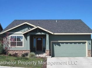 2845 SW 31st St, Redmond, OR 97756