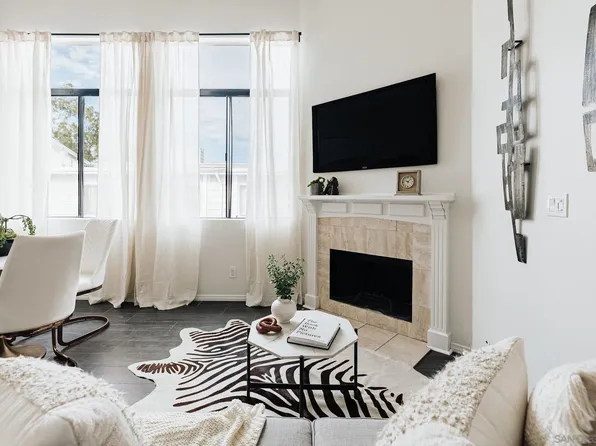 4652 Don Lorenzo Dr APT A, Los Angeles, CA 90008